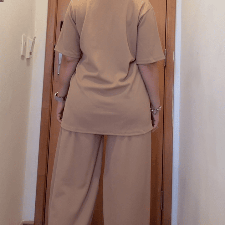 Conjunto Palazo Overzize Camel 3