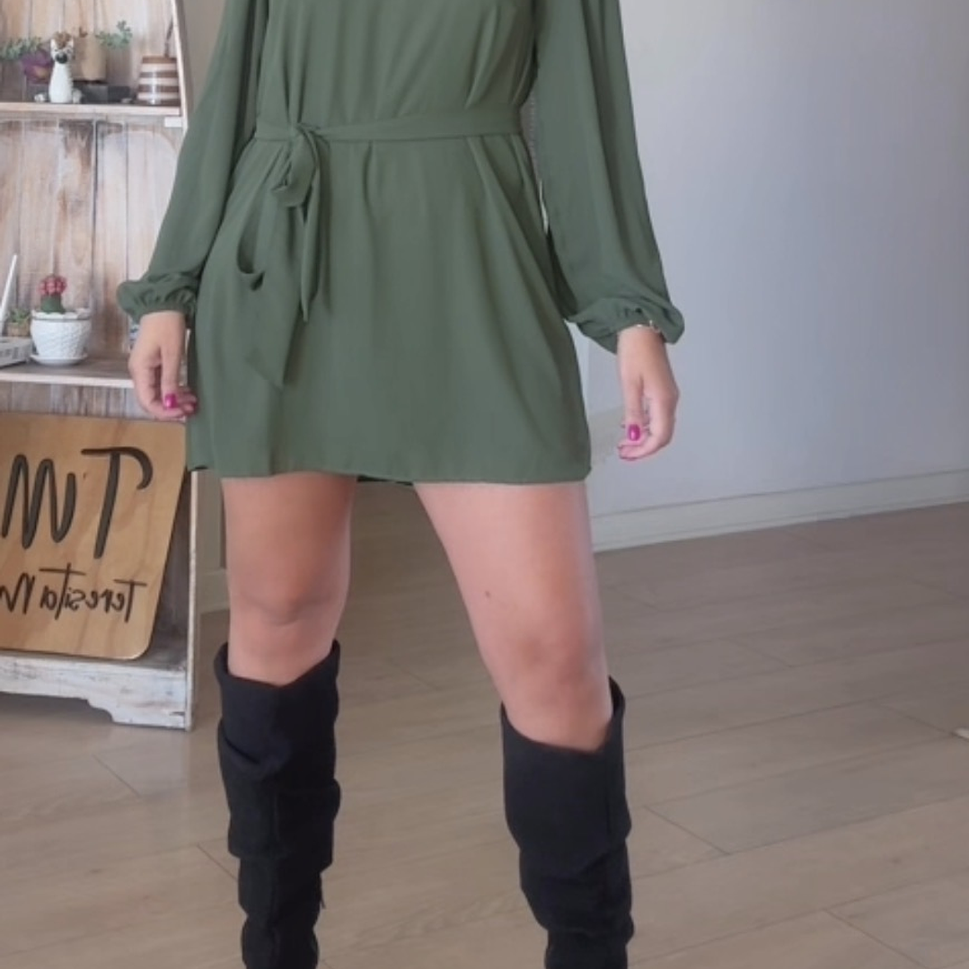 Vestido con Short Rosario Verde militar  3