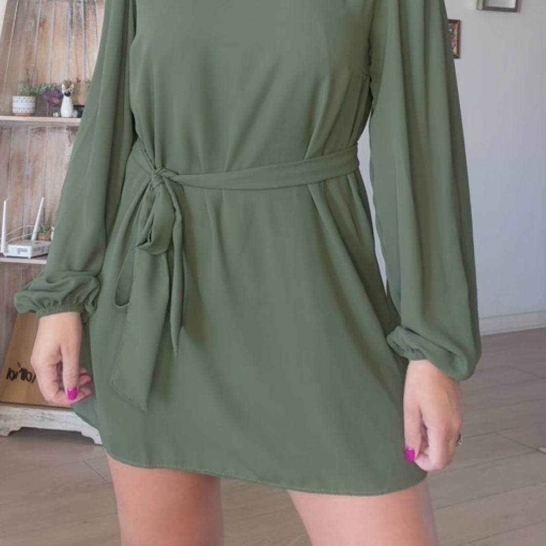 Vestido con Short Rosario Verde militar  5