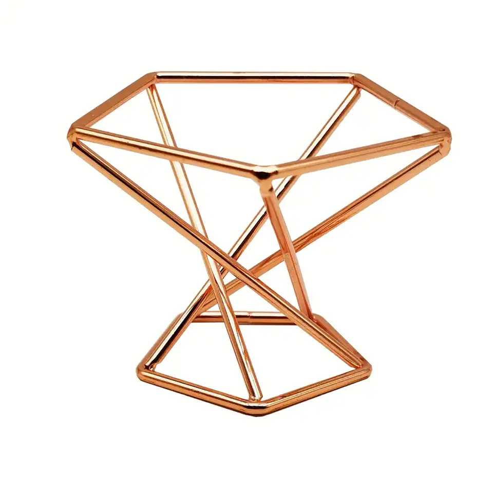 Suporte de Metal Geométrico para Plantas Aéreas 1