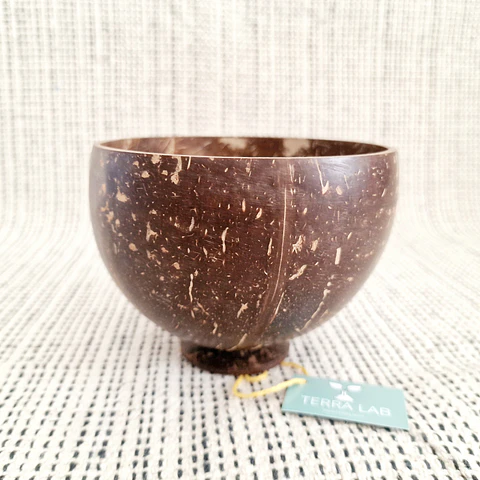 Taça de Coco com Pé – Natural e Sustentável do Sri Lanka