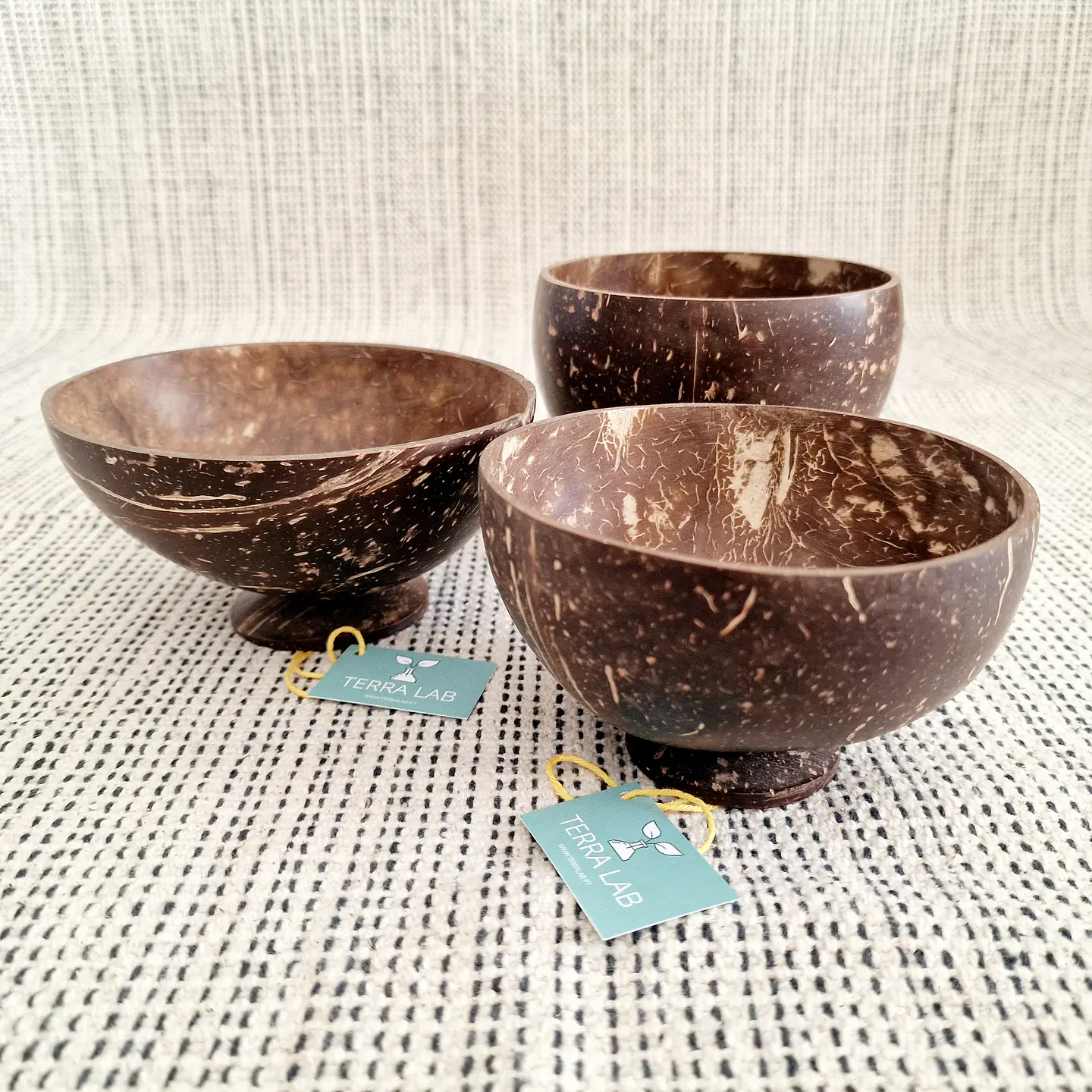 Taça de Coco com Pé – Natural e Sustentável do Sri Lanka 3