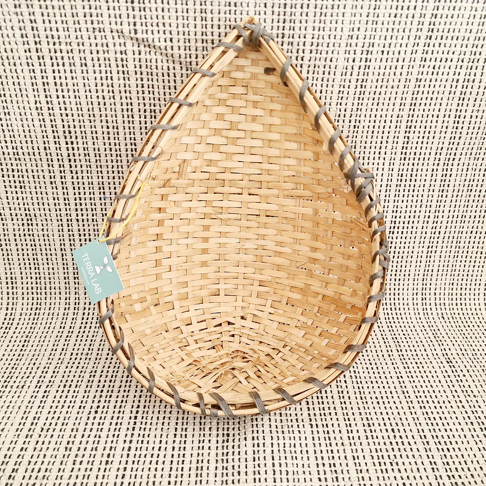 Cesto Decorativo em Forma de Lágrima – Artesanato da Índia 2
