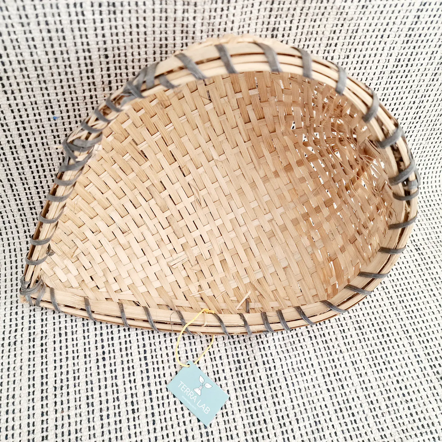 Cesto Decorativo em Forma de Lágrima – Artesanato da Índia 4