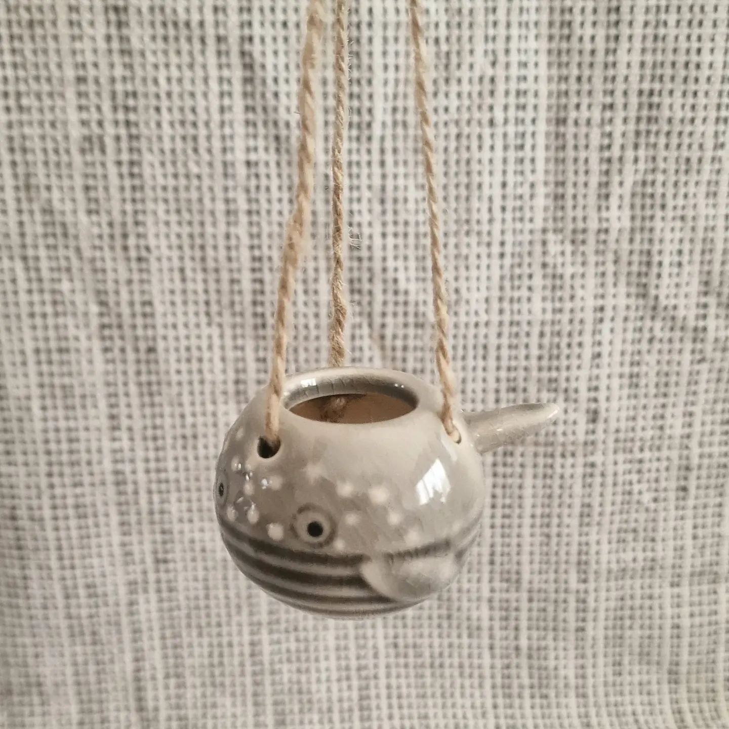 Suporte Suspenso em Cerâmica – Peixe Balão para Air Plants 3