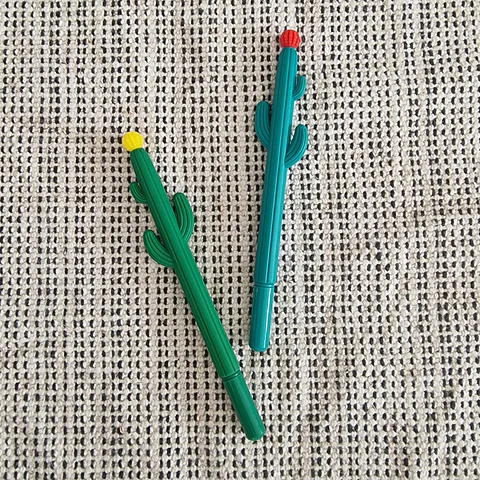 Cactus-shaped pen
