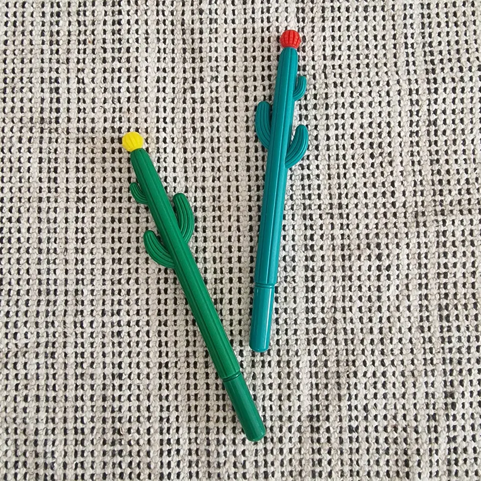 Cactus-shaped pen 1