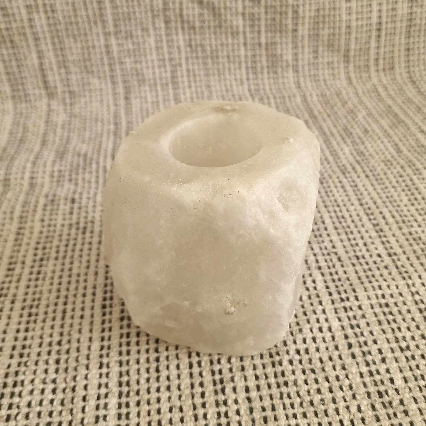 Himalayan Salt Holder 3