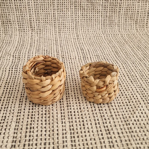 Hyacinth Fiber Ring Support