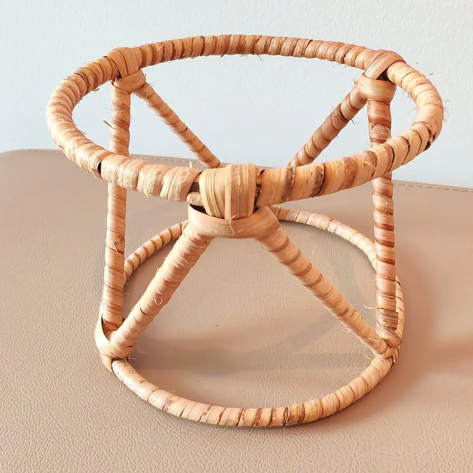 Handmade handcrafted support made in Laos. 2