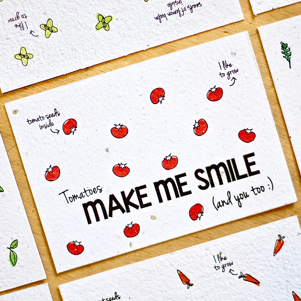 Plantable postcards with vegetable and herb seeds. 6