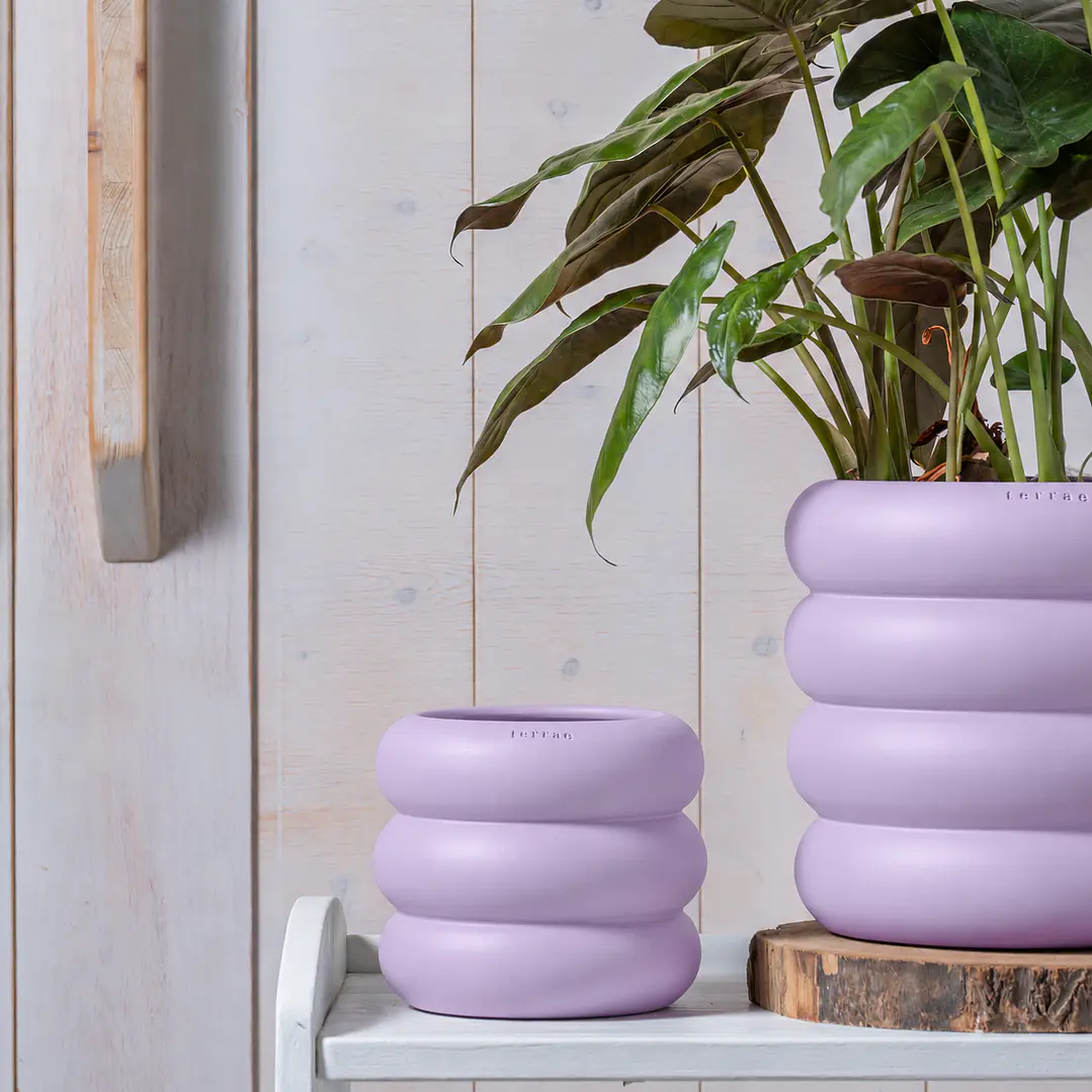 Dune Ceramic Planter in Lilac 3