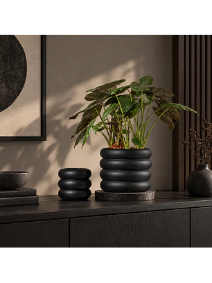 Dune Ceramic Plant Pot in Black