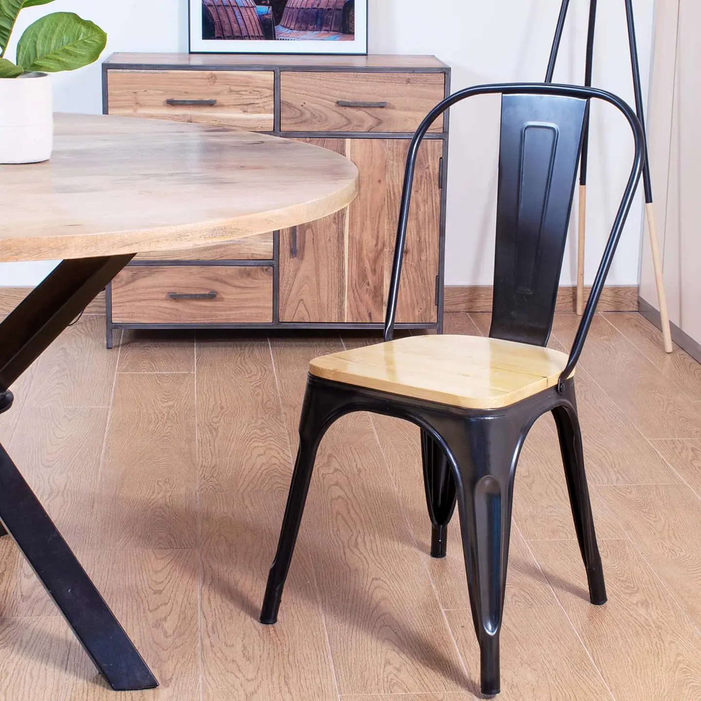 Silla Tolix Asiento de Madera Clara - Negra 5