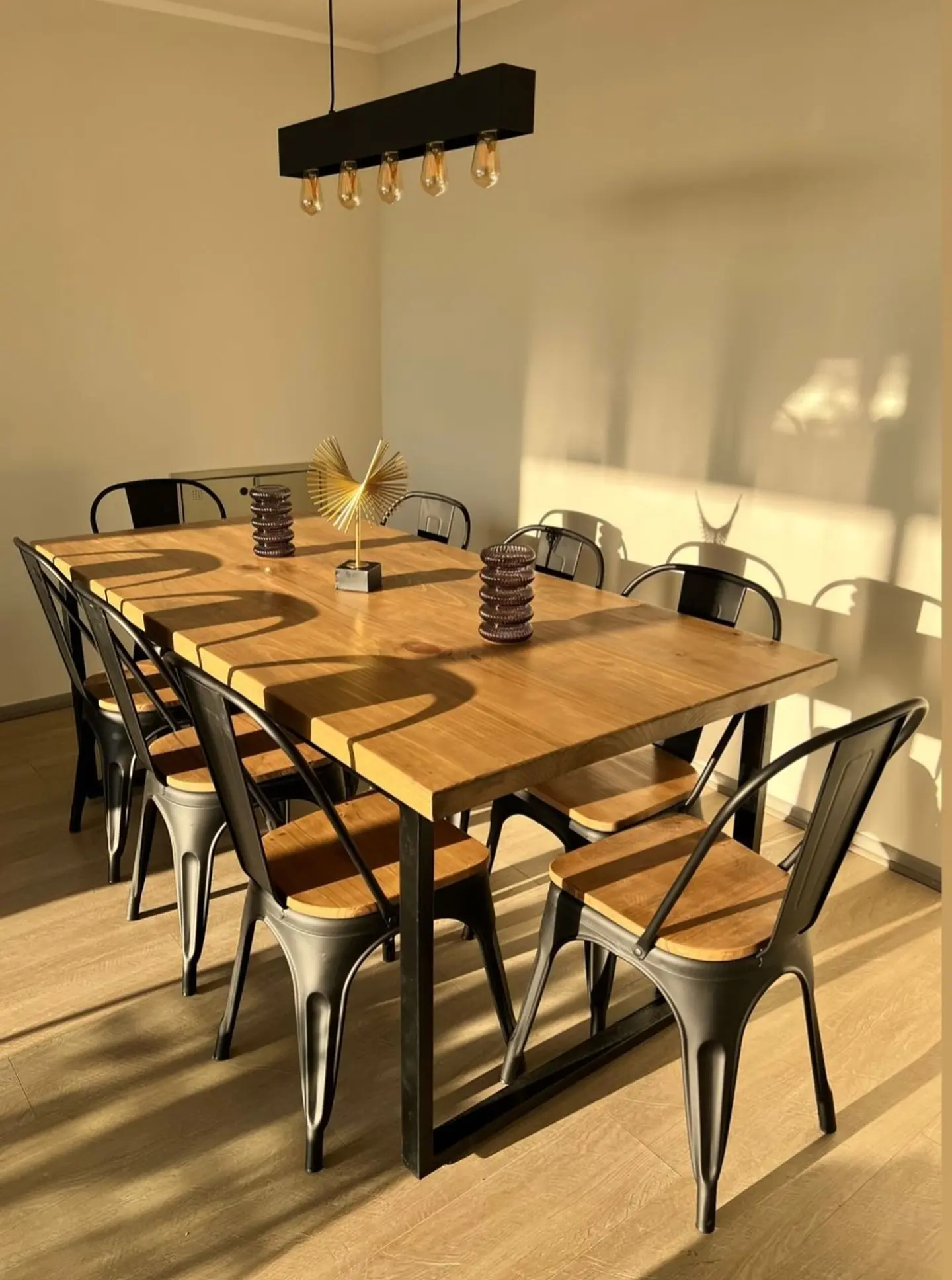 Comedor 8 personas Tolix Premium 1