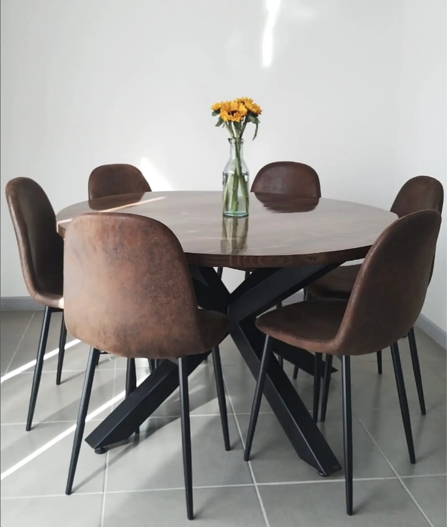 Comedor Redondo 6 personas Modelo Chillan 1