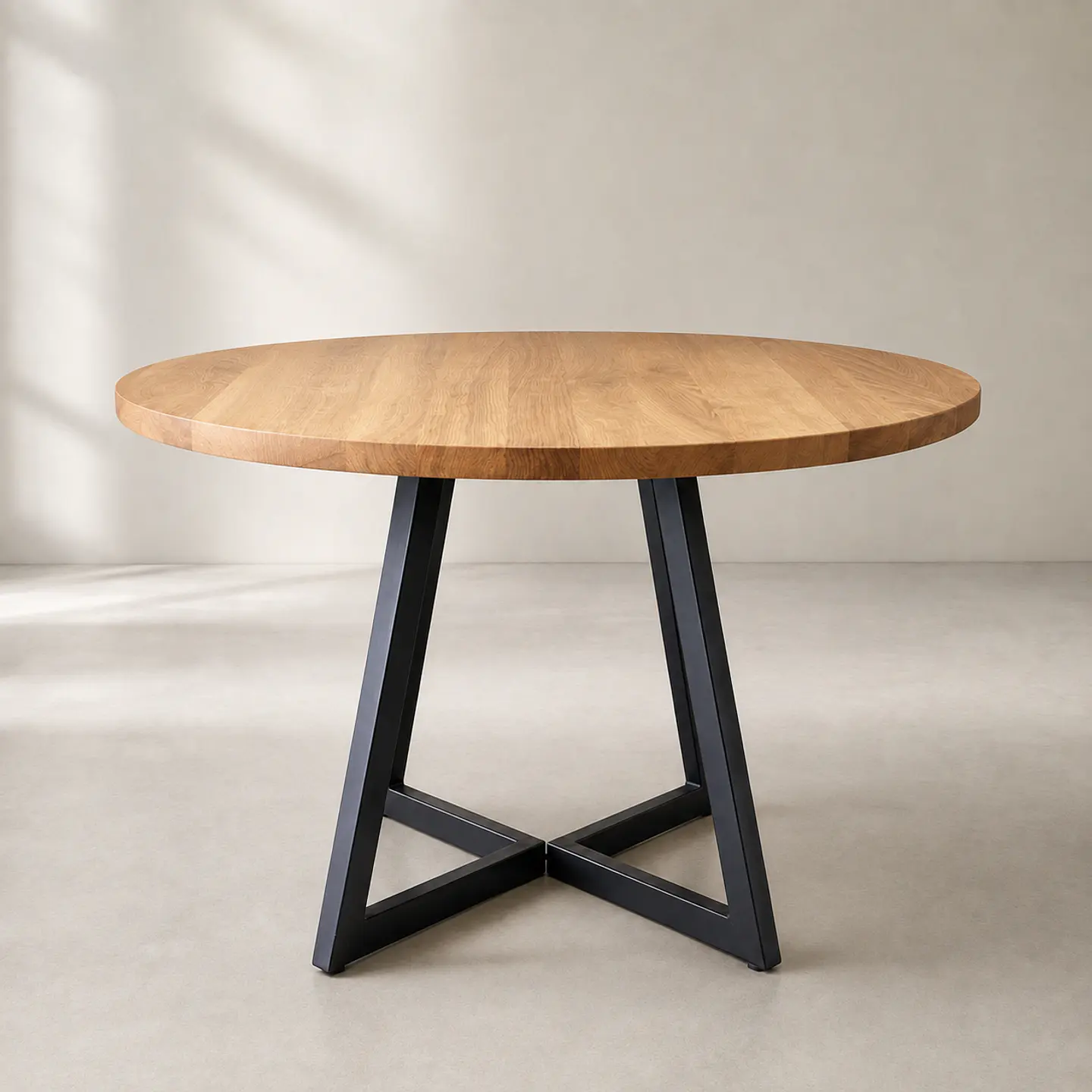 Mesa de Comedor Redonda Vicuña de Madera y Metal 1