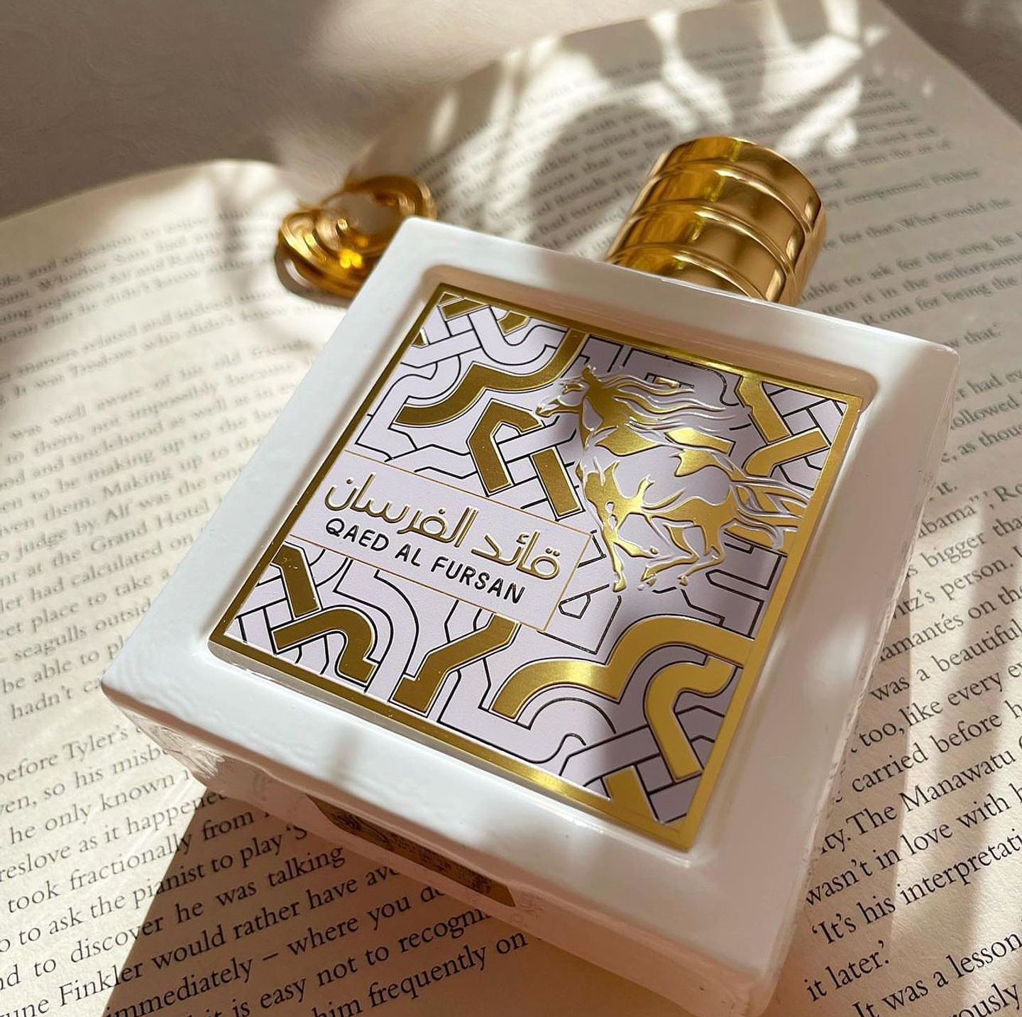 Perfume Qaed Al Fursan Unlimited 90 ml EDP Unisex – Lattafa  (Inspirado en Coco Vanille Mancera) 3