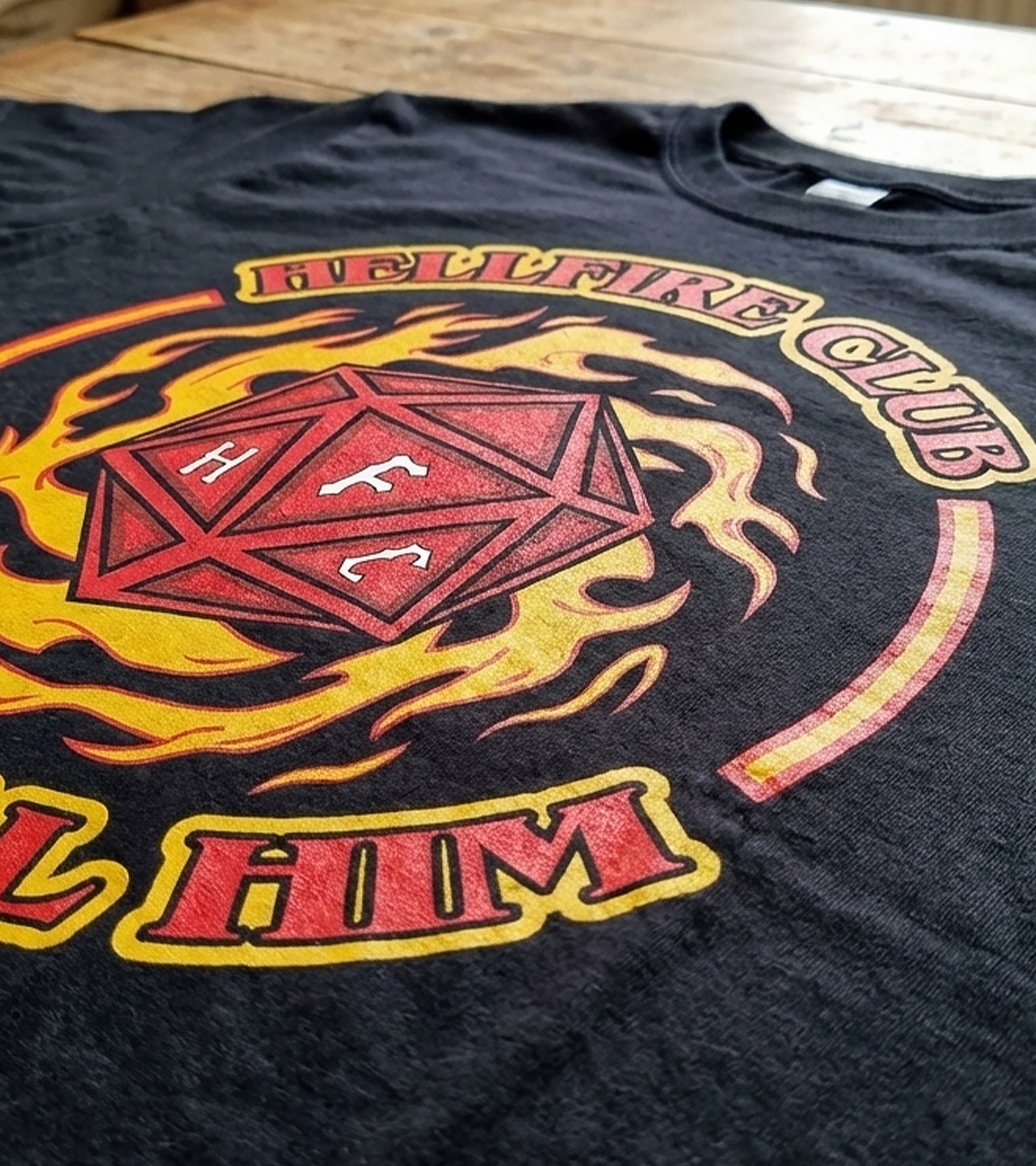 Polera Bola de Fuego Club