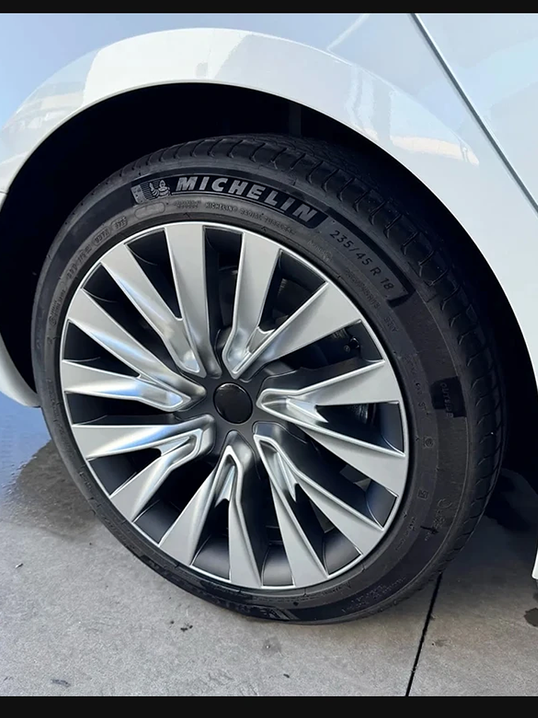 4PCS Wheel Cap 18 Inch Turbine Automobile Hubcap for Tesla Model 3 1