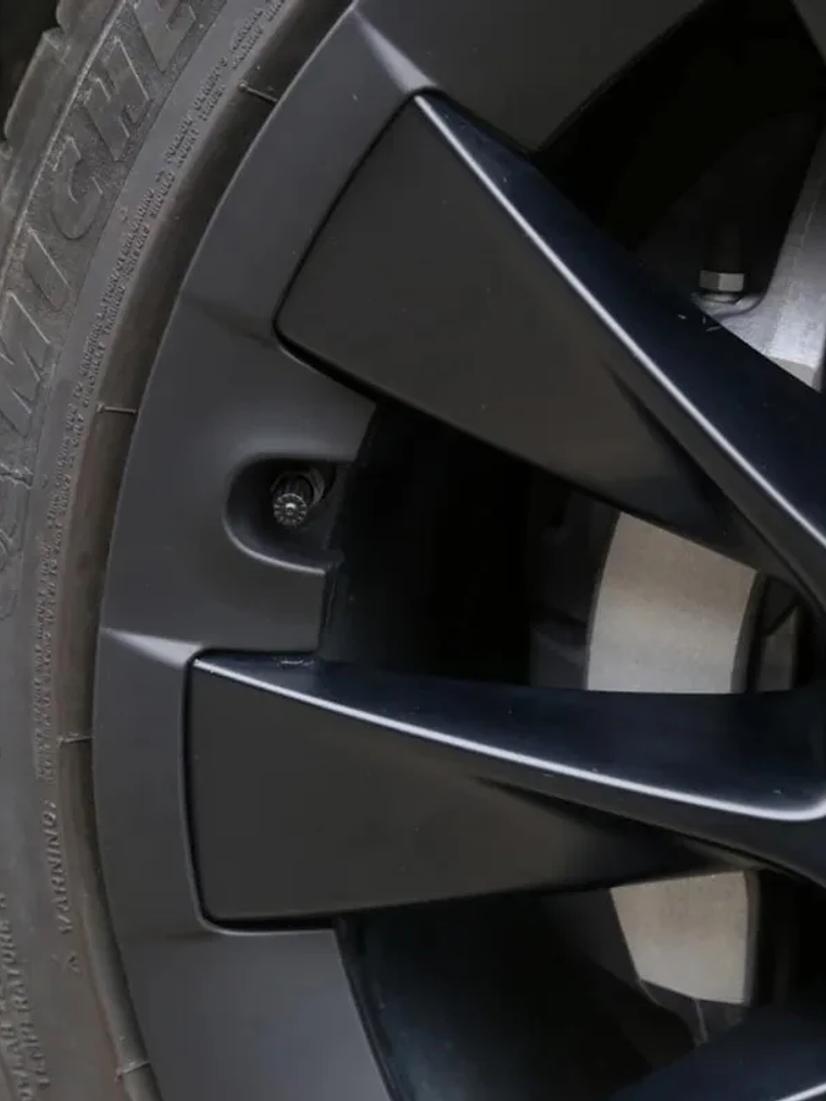 Tesla Model Y 20 Inch Rim Wheel Hub Protection Patch Protectors 17