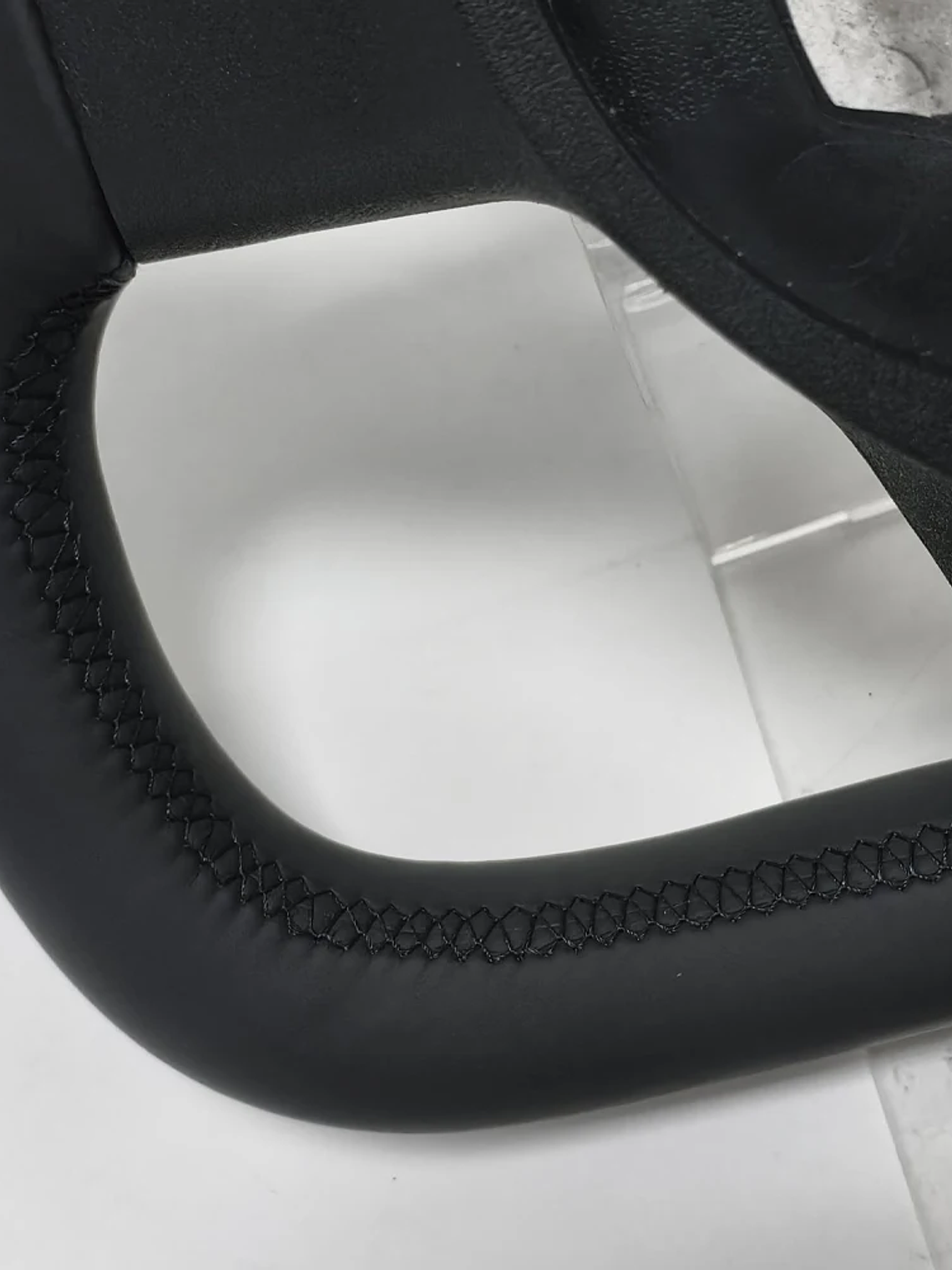 Customized New Yoke Steering Wheel For Tesla Model 3/Y 12