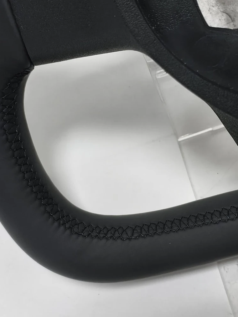 Customized New Yoke Steering Wheel For Tesla Model 3/Y 12