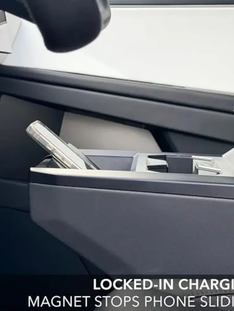 Dual Charging Pad for Tesla Cybertruck 2024-2026 with MagSafe Compatibility 3