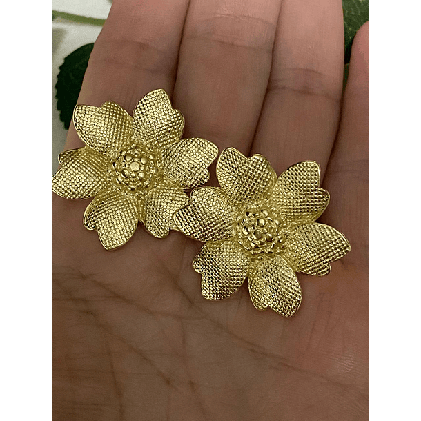 aros flor  6 pétalos  con semillas