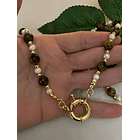 collar perlas de río y piedra ojo tigre 5