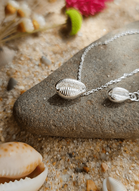 Cowry Shell, Necklace