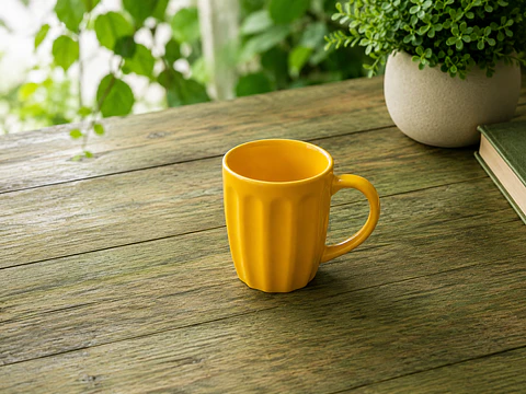 Taza amarilla