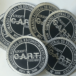 Engomado negro  1 mt. x 1.50 600x600d pvc