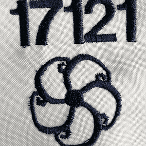 17121 hilo bordar azul marino 1000 mts.