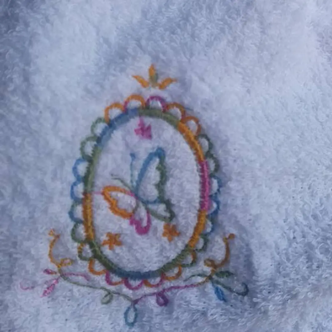 M051 hilo de bordar matizado texsur arcoiris 1000 mts. 5