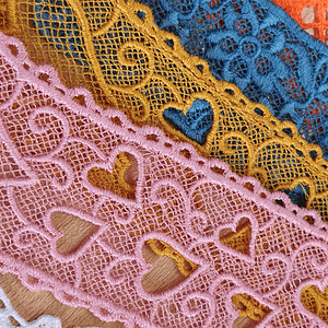 Set 12 hilos bordado cono 1.000 mts.