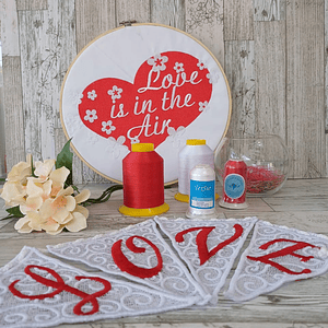 Matriz encaje libre banderin letra e