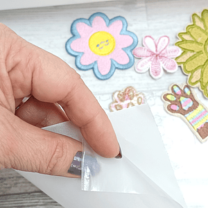 Film termoadhesivo bifaz  1mt. x 47 cms.