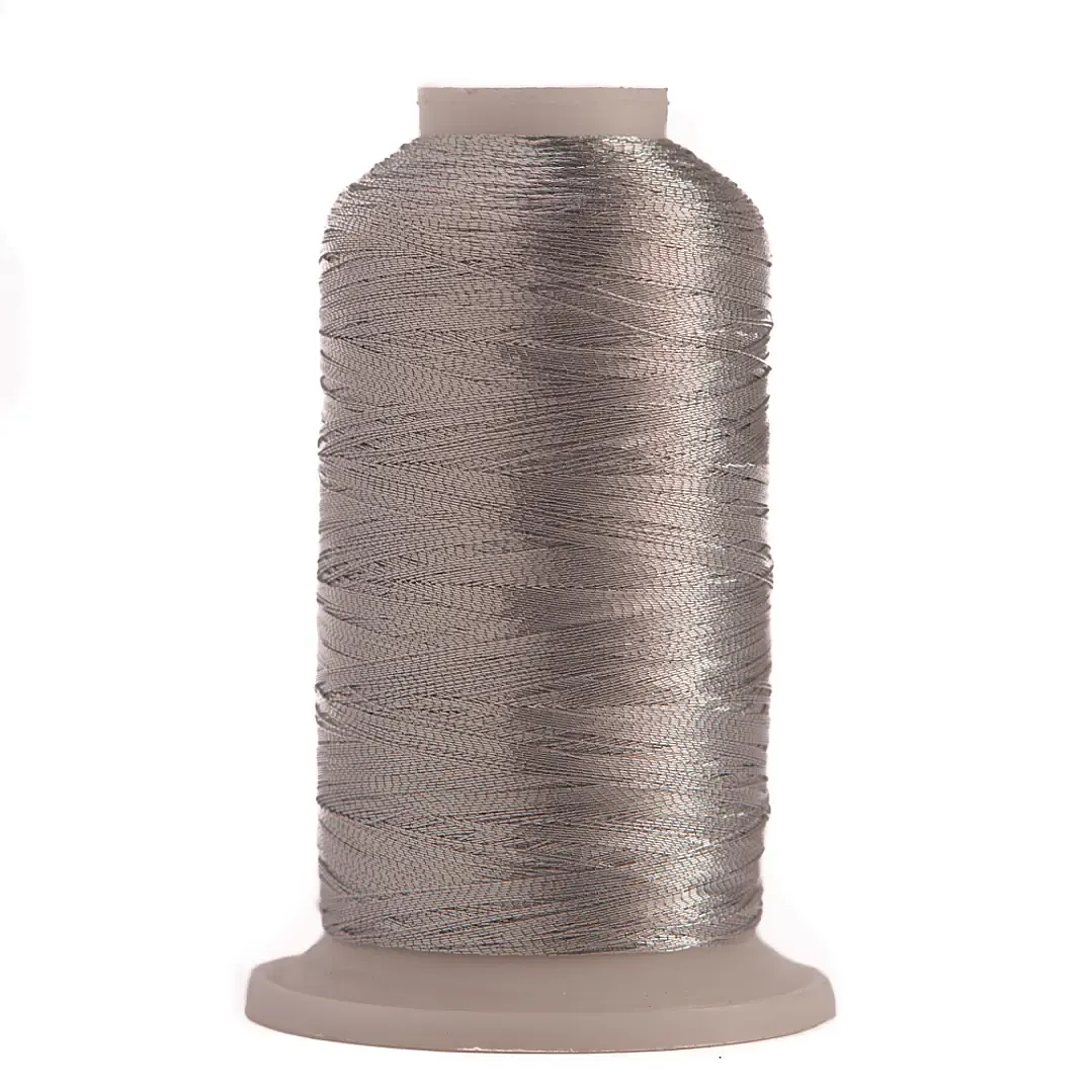 Hilo de bordar metalizado plata texsur 1000 mts. 1