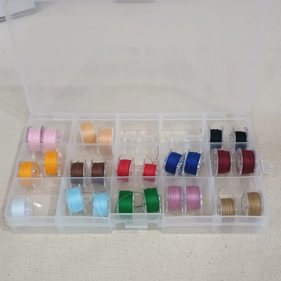 Caja plastica con divisiones 8