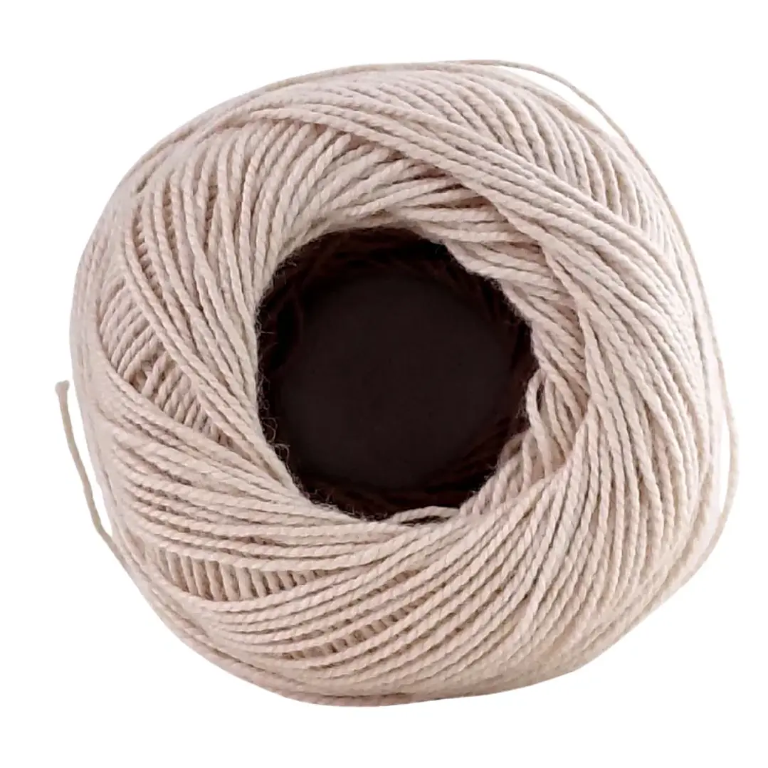 Hilo perlé 100% algodón arena 80 mts. 3
