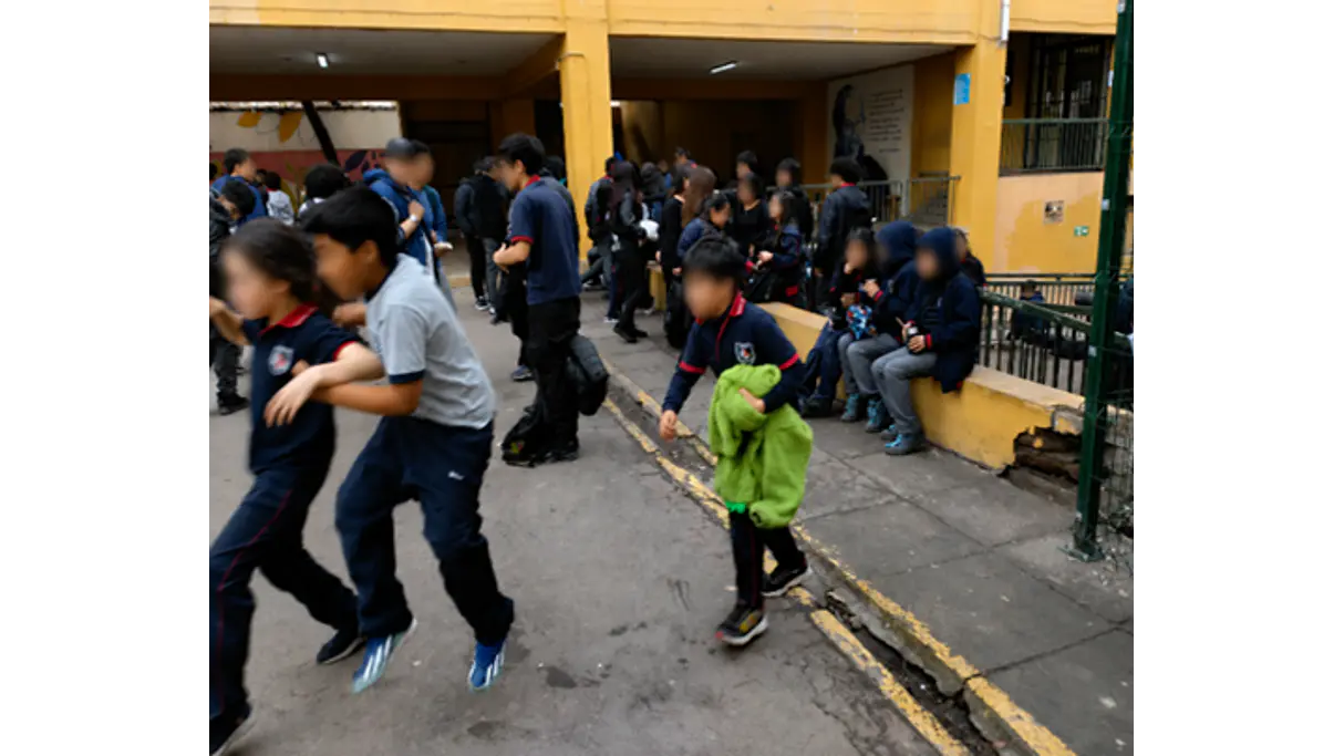 Cambio  de horario  en el recreo: una reestructuración del horario escolar y sus efectos en el patio. 1