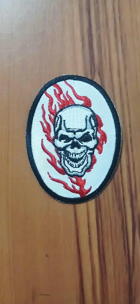 Emblema Académicos Cavera branco Brasão