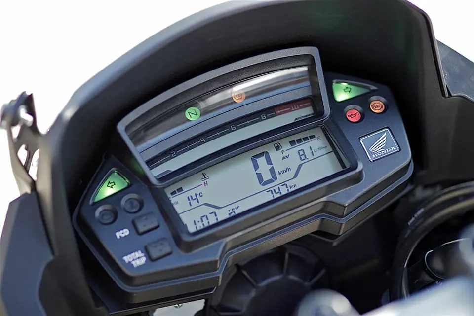 CONTA QUILOMETRO HONDA VFR1200X CROSSTOURER, 2016 - 2019. USADO 2 MIL QUILOMETROS. 37100-MGH-A51 1