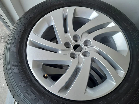 JANTES JOGO, RANGER ROVER EVOGUE- 235/60 R18