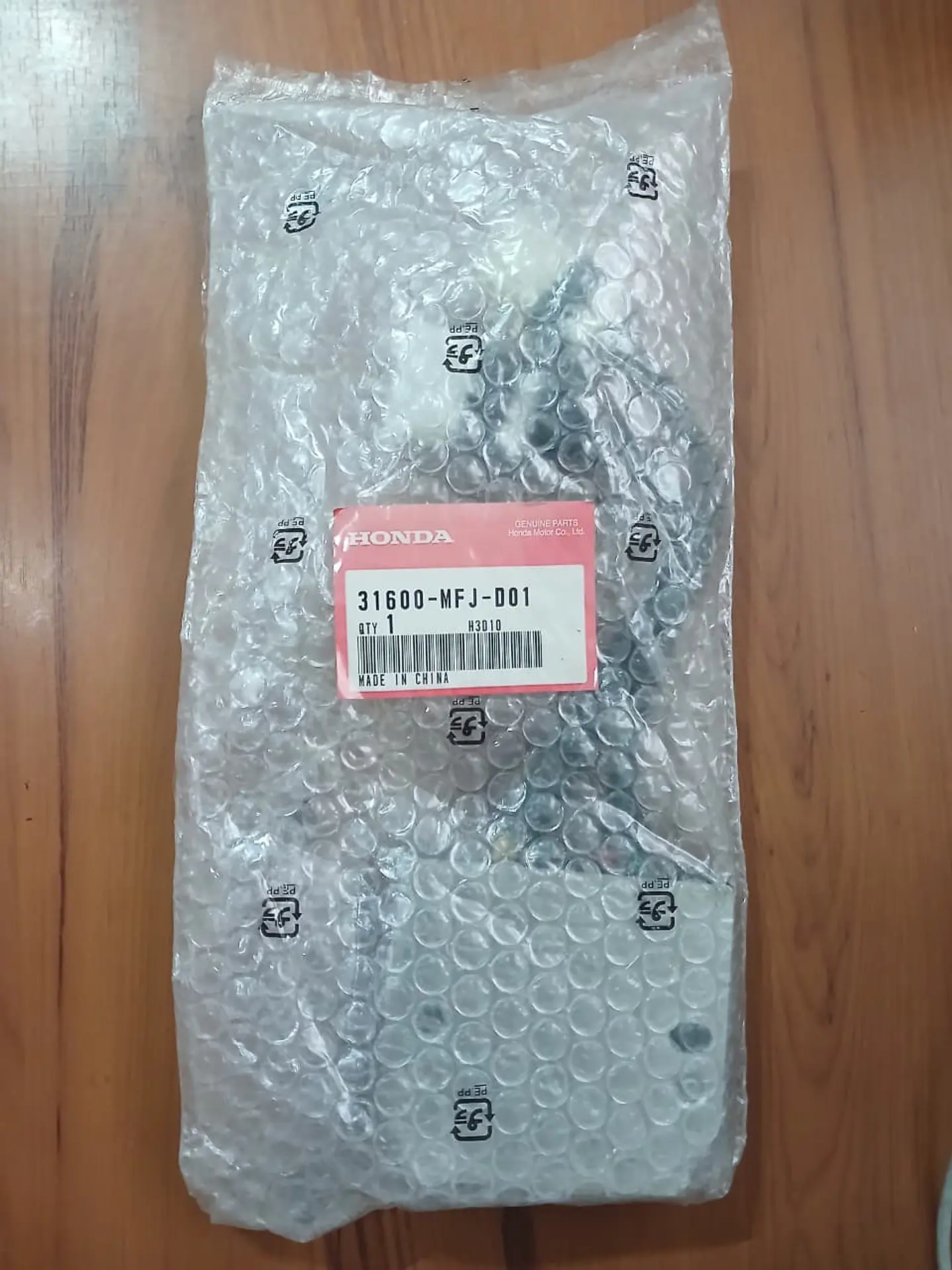 Retificador/Regulador de voltagem HONDA CBR600RR. 31600-MFJ-D01 1