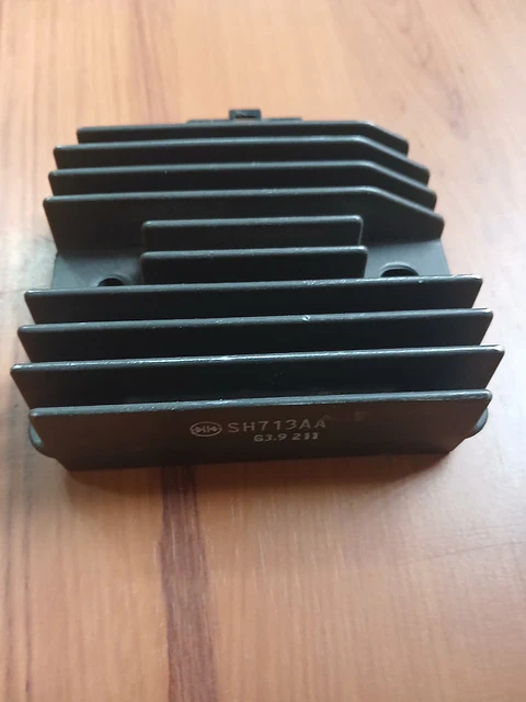  Retificador de voltagem,  Yamaha MT-03, R3, XT660 ou Kawasaki Z750