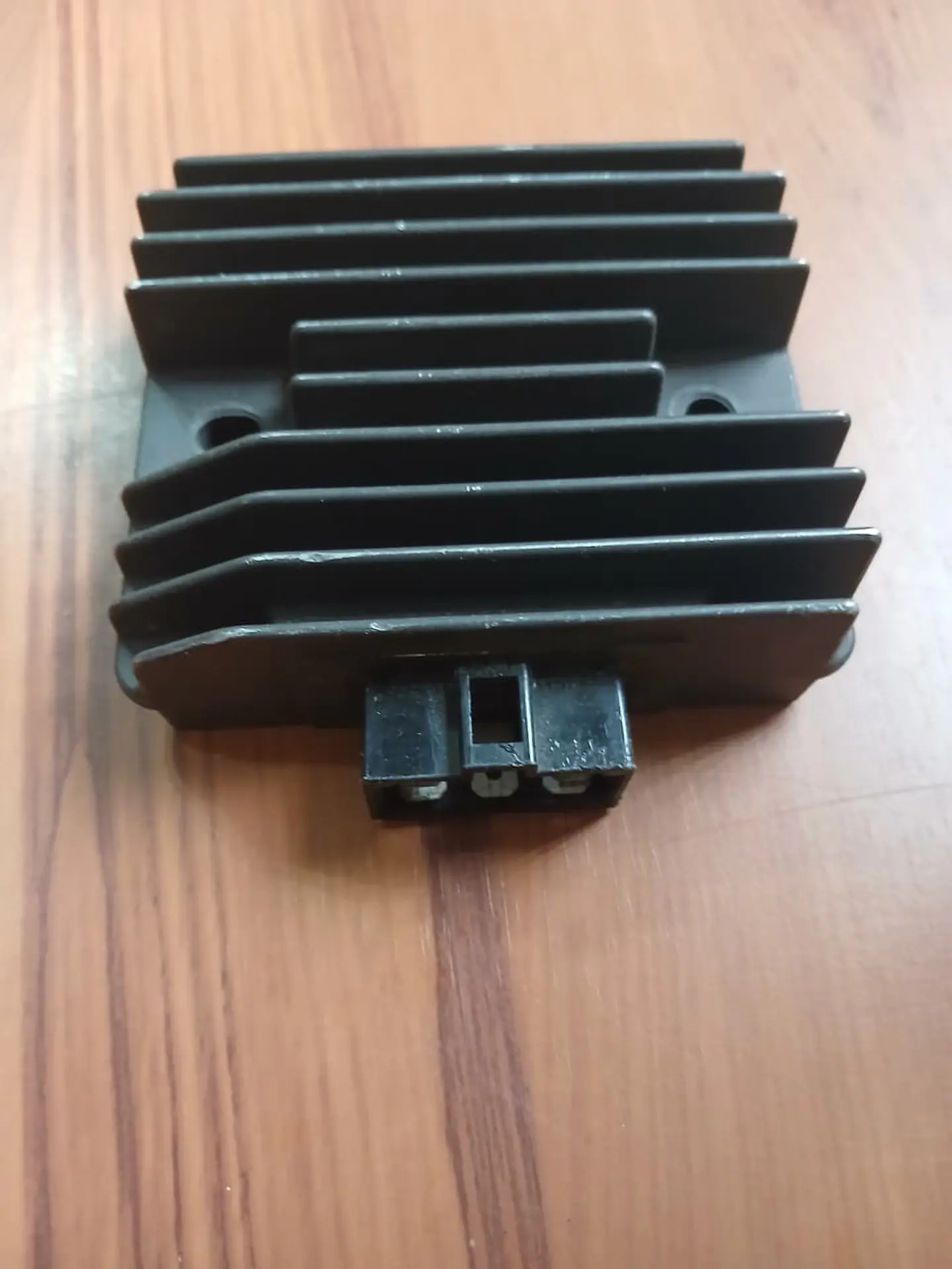  Retificador de voltagem,  Yamaha MT-03, R3, XT660 ou Kawasaki Z750 2