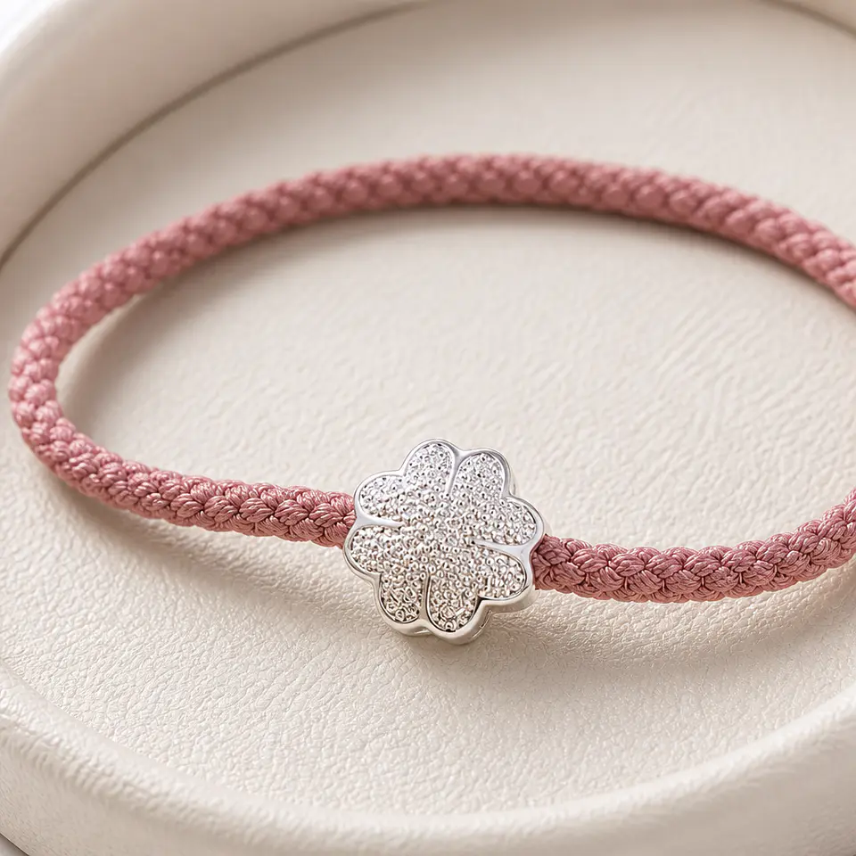 Charm Flor Brillante 1