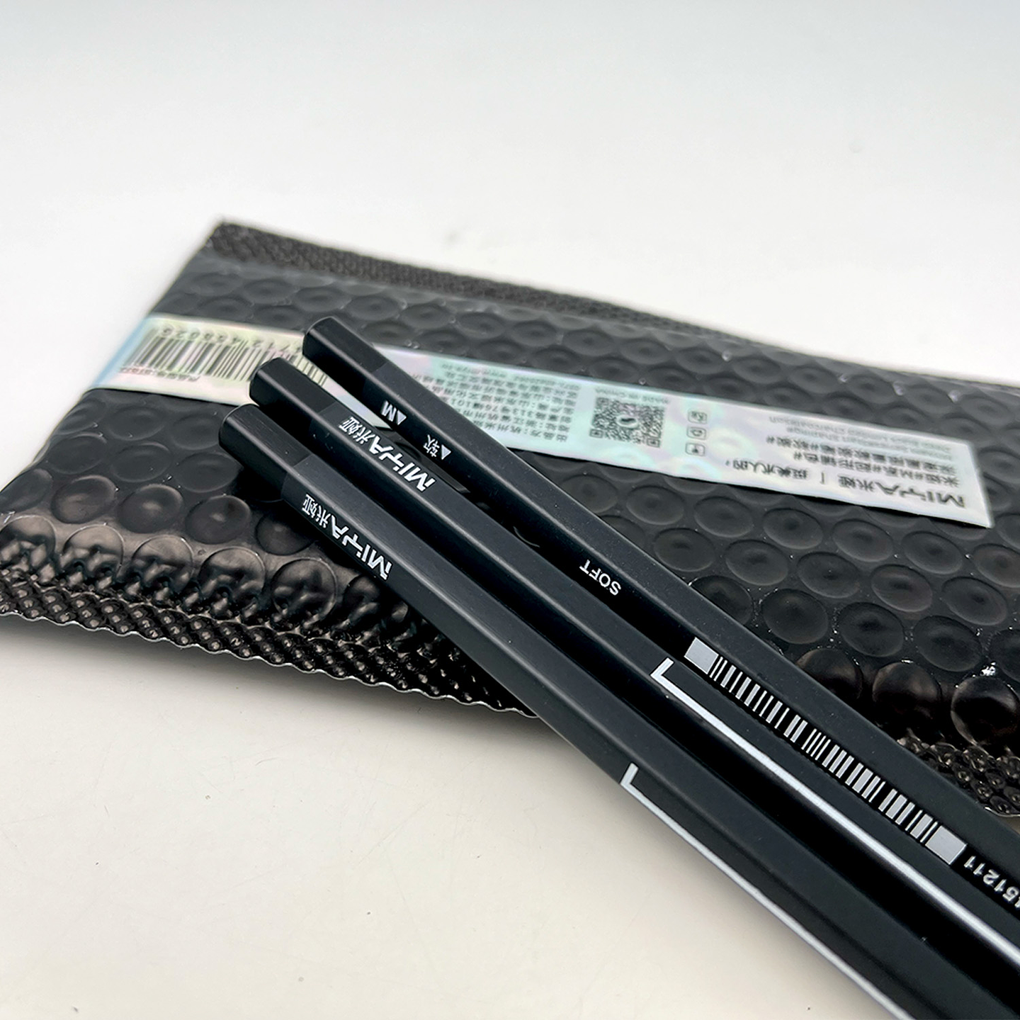 LÁPIZ DE CARBÓN MIYA SERIE M 10 UNDS SUAVE 1